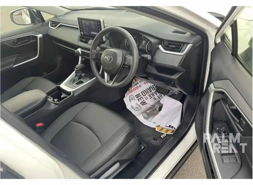 اجاره Toyota RAV4 2018 در دبی - تصویر چهارم