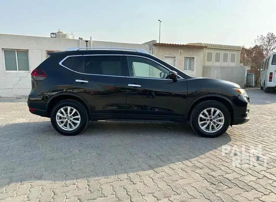 اجاره Nissan Rogue 2020 در دبی - تصویر سوم