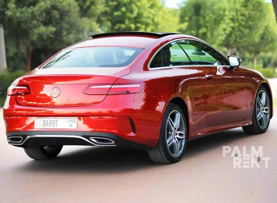 اجاره مرسدس بنز E400 2023 2023 در دبی - تصویر سوم