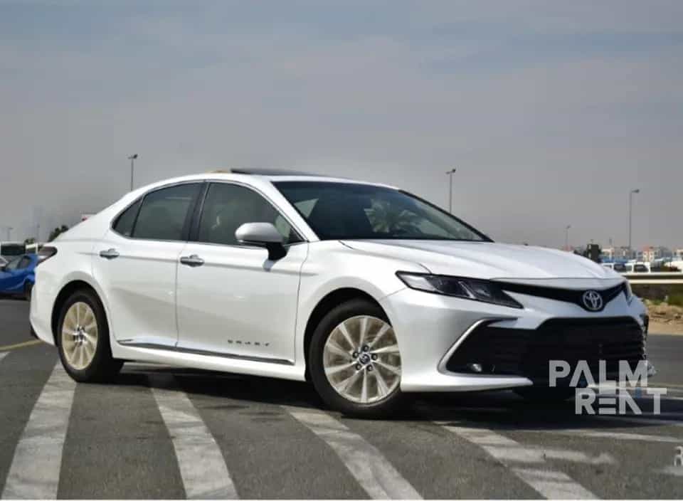 اجاره Toyota Camry 2022 در دبی - تصویر اول