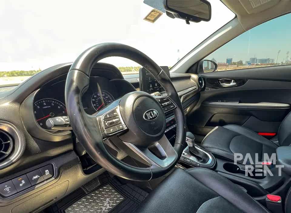 اجاره کیا فورته 2019 2019 در دبی - تصویر چهارم