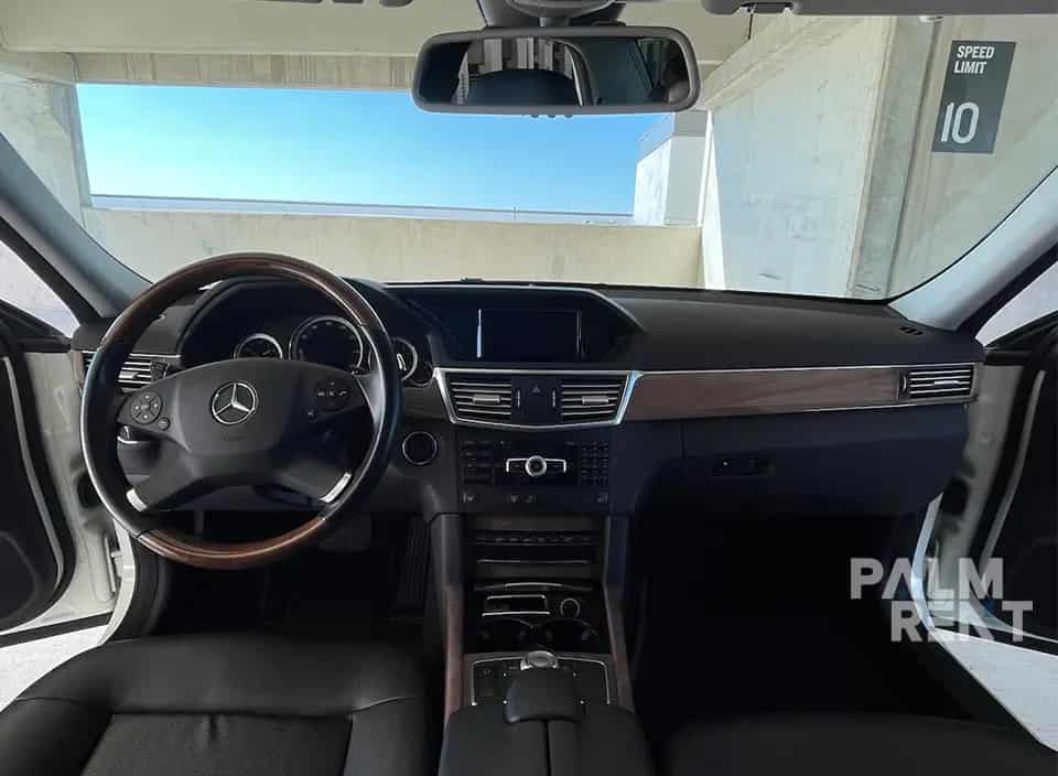 اجاره Mercedes-Benz E350 2012 در دبی - تصویر چهارم