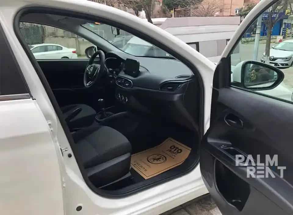 اجاره FIAT Egea 2024 در دبی - تصویر سوم