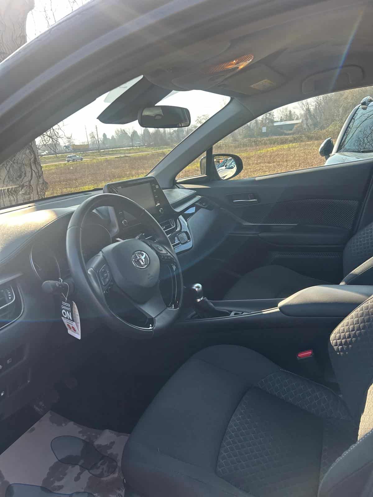 اجاره Toyota C-HR 2023 2023 در دبی - تصویر چهارم