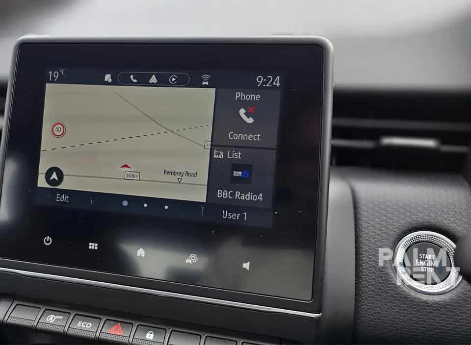 اجاره Renault CLIO 2023 در دبی - تصویر سوم